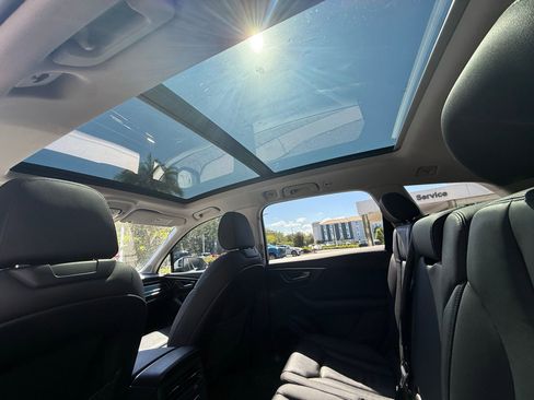 Used 2023 Audi Q7 3.0T Premium Plus AWD/4WD image 56