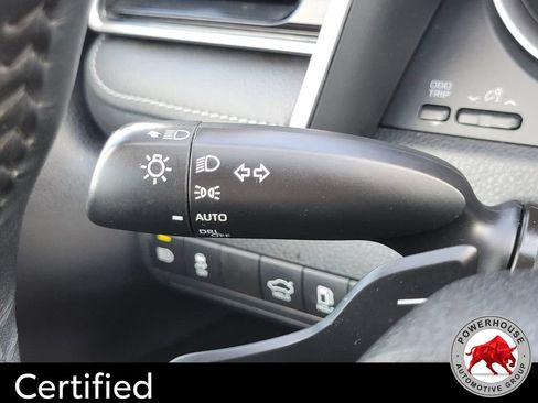 Used 2023 Toyota Camry SE FWD image 27