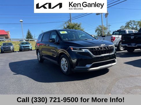 Certified 2024 Kia Carnival LX image 6