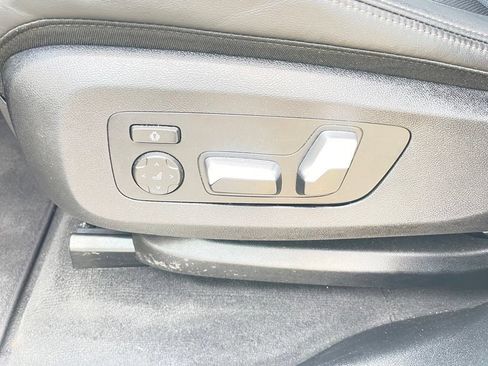 Used 2026 BMW X5 xDrive40i AWD/4WD image 23