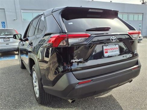 Used 2024 Toyota RAV4 LE image 3