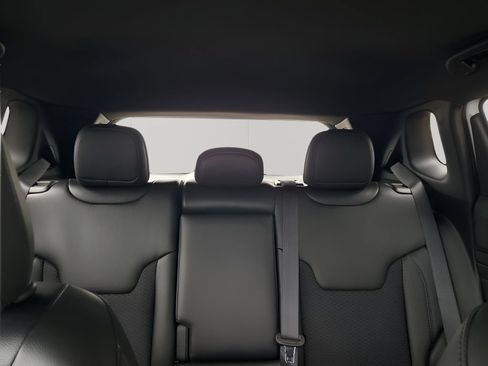New 2026 Jeep Compass Latitude AWD/4WD image 45