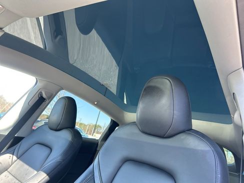 Used 2023 Tesla Model Y Long Range image 10