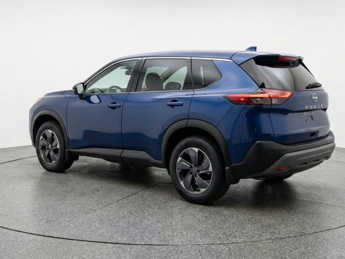 Used 2025 Nissan Rogue SV AWD/4WD image 6