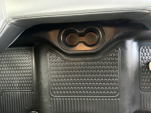 Used 2022 RAM 3500 Tradesman w/ Chrome Appearance Group image 33