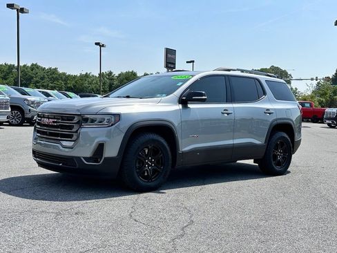 Used 2023 GMC Acadia AT4 w/ Technology Package AWD/4WD image 2