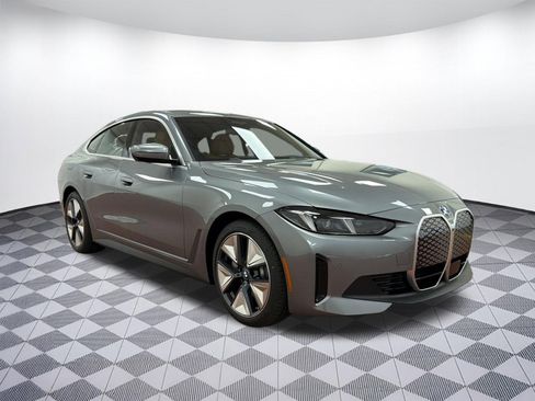 Used 2026 BMW i4 xDrive40i w/ Premium Package AWD/4WD image 7