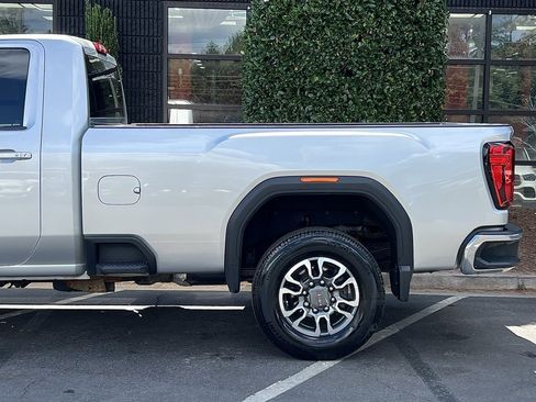 Used 2022 GMC Sierra 2500 SLE image 11