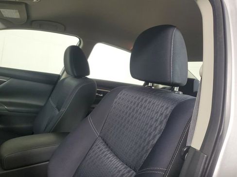Used 2017 Nissan Altima 2.5 SV image 22