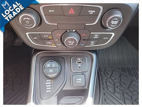 Used 2019 Jeep Compass Trailhawk AWD/4WD image 21