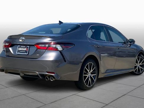 Used 2023 Toyota Camry SE image 13