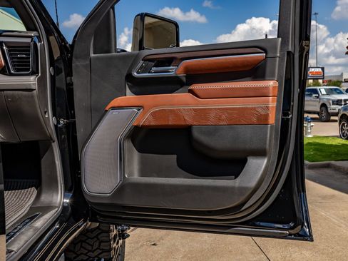Used 2026 GMC Sierra 3500 Denali Ultimate AWD/4WD image 38