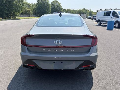 Used 2022 Hyundai Sonata SEL FWD image 6