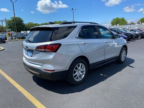 Certified 2022 Chevrolet Equinox LT AWD/4WD image 4