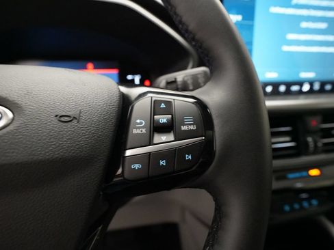 Used 2023 Ford Escape Active w/ Tech Pack #1 AWD/4WD image 19