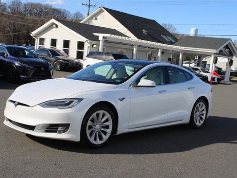 Used 2018 Tesla Model S 75D image 4