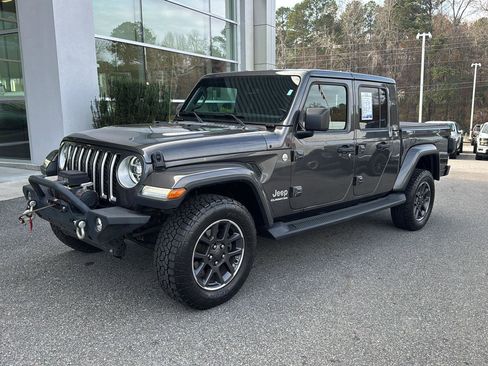 Used 2021 Jeep Gladiator Overland w/ Popular Equipment Package image 2