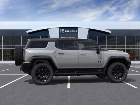 New 2026 GMC Hummer EV SUV w/ LPO, Dark Essentials Package image 5