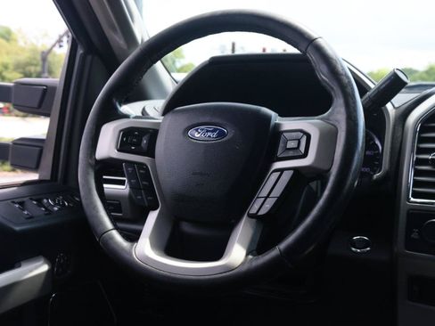 Used 2017 Ford F350 Lariat w/ Lariat Ultimate Package AWD/4WD image 9