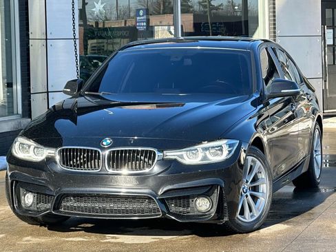 Used 2018 BMW 320i xDrive 320i xDrive image 1