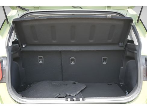 Certified 2023 Hyundai Venue SEL FWD image 11
