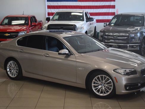 Used 2014 BMW 528i Sedan RWD image 3