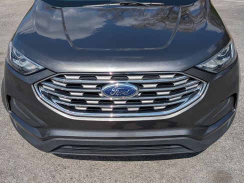 Used 2020 Ford Edge SE w/ Cargo Accessory Package image 12