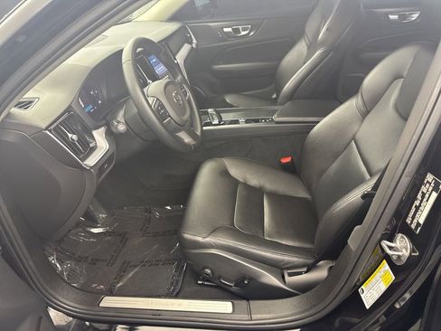 Used 2024 Volvo S60 B5 Core image 13