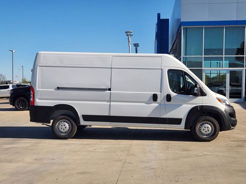 New 2026 RAM ProMaster 2500 w/ Safety Group image 7