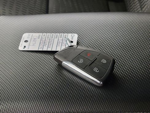 Used 2025 Chevrolet Equinox LT image 27