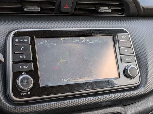 Used 2022 Nissan Kicks S FWD image 22