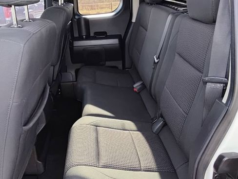 Used 2008 Nissan Titan SE image 15