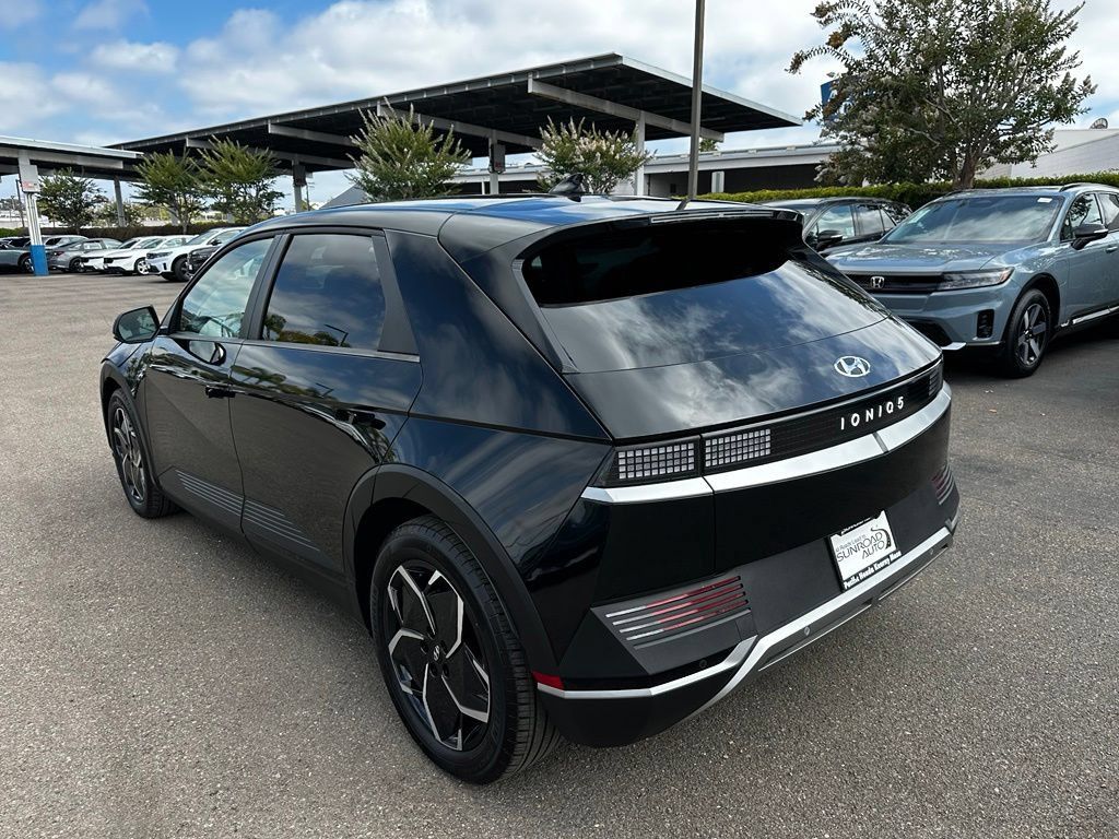 Used 2024 Hyundai Ioniq 5 SEL RWD image 6