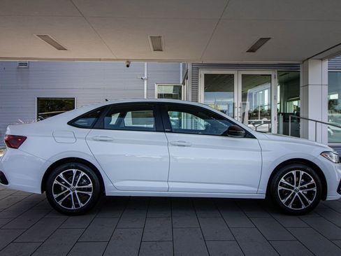 New 2026 Volkswagen Jetta Sport image 3