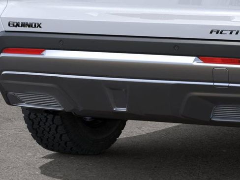 New 2026 Chevrolet Equinox ACTIV w/ Convenience Package III image 14