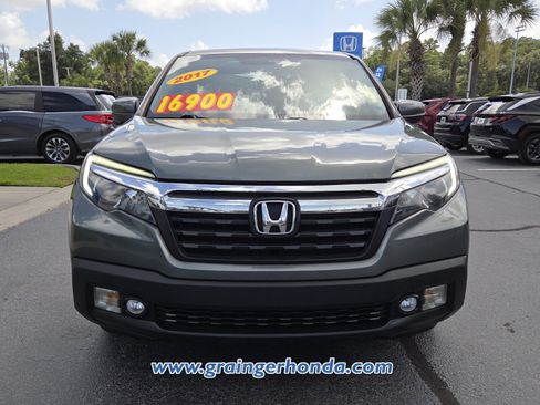 Used 2017 Honda Ridgeline RTL-T image 8