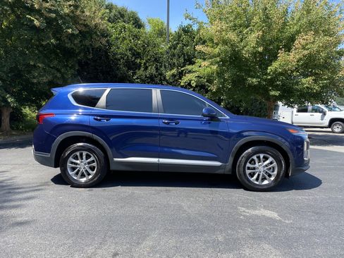 Used 2019 Hyundai Santa Fe SE AWD/4WD image 10