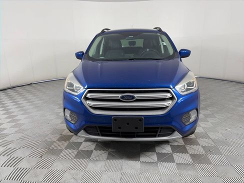 Used 2019 Ford Escape SEL FWD image 2