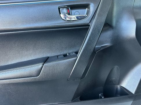 Certified 2016 Toyota Corolla S image 13