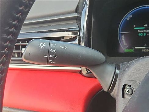 Used 2025 Toyota Camry XSE FWD image 16