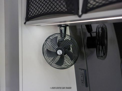 Used 2024 Mercedes-Benz Sprinter 2500 image 61