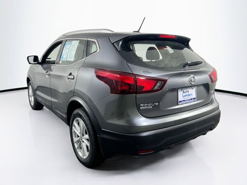 Used 2019 Nissan Rogue Sport SV w/ Technology Package AWD/4WD image 7