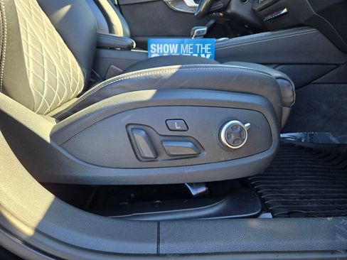 Used 2019 Audi S4 Premium Plus w/ Premium Plus Package image 47