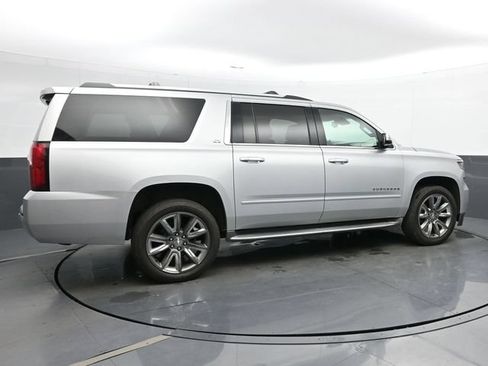 Used 2016 Chevrolet Suburban LTZ RWD image 8