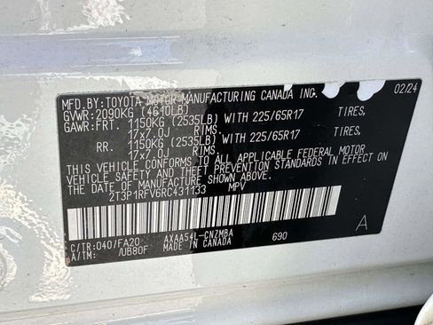 Certified 2024 Toyota RAV4 XLE image 35