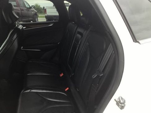 Used 2019 Lincoln MKC Reserve FWD image 11