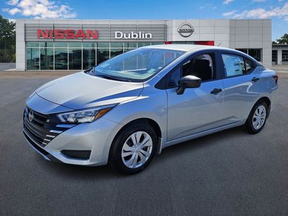 New 2025 Nissan Versa S w/ Trunk Package