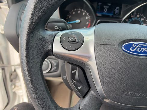 Used 2014 Ford Escape SE w/ Equipment Group 201A image 16