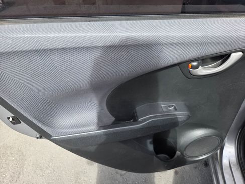 Used 2009 Honda Fit image 10