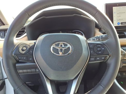 Used 2024 Toyota RAV4 XLE Premium image 21